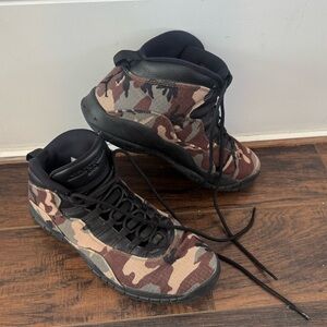 Air Jordan 10 retro woodland camo Mens shoes size 11.5/mens  310805 201